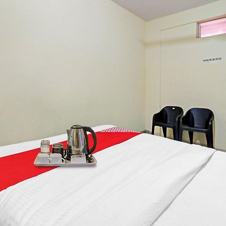 Hotel O Lakshmi Sri Deluxe Boarding & Lodgeing Kumbalgod エクステリア 写真